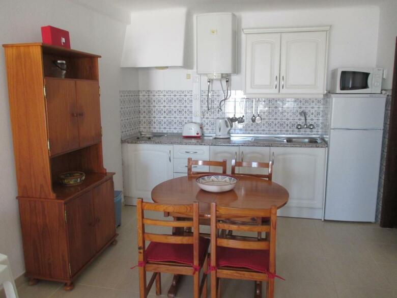 Apartamentos Salema Praia Club