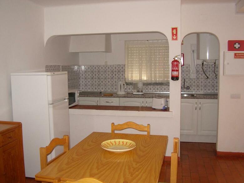 Apartamentos Salema Praia Club