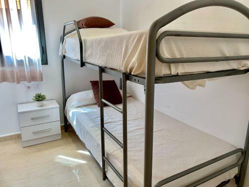 Comfy Apartment In Mont-roig Del Camp Near Beach