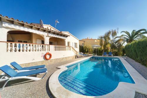 V130 Villa Primavera