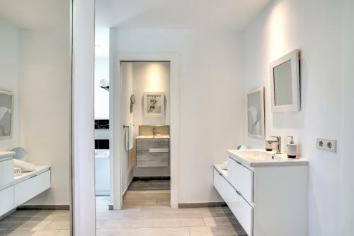 Extravagant Pollensa Villa Casa Lesplendor 4 Bedrooms Pool Table Modern Design