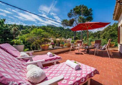 Sant Vicent de Sa Cala Holiday Home Sleeps 6 With Wifi