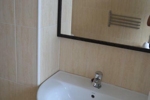 Apartamento Cmodo En Edificio Monte Oiz