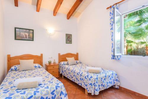 Mango 3 Bedroom Villa, Cala'n Bosch