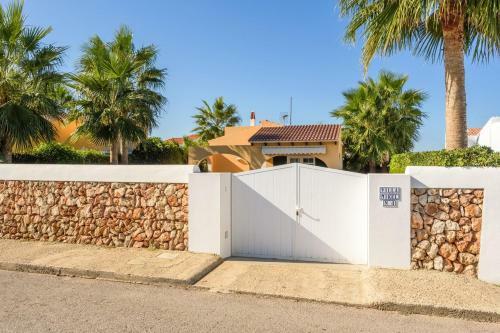 Mikel 3 Bedroom Villa, Cala'n Bosch