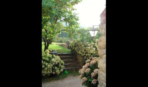 Les Creus Villa Sleeps 4 With Pool
