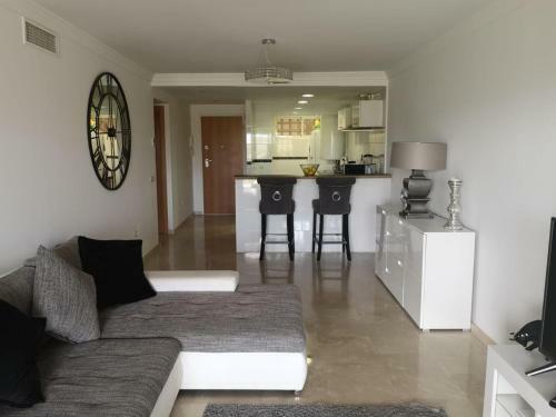Relaxing Apartment - Pool -quiet Development-near Beach-golf-