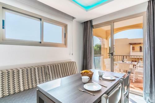 Ferrera Luxe Apartmento 707