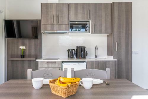 Ferrera Luxe Apartmento 703