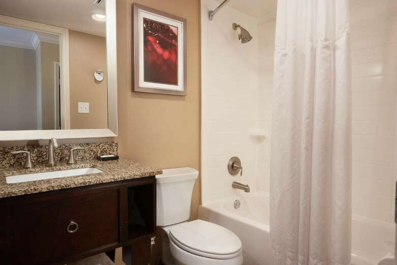 Delta Hotels By Marriott Orlando Lake Buena Vista