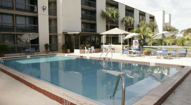 Continental Plaza Orlando Hotel