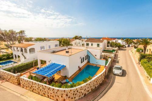 Villa Mafel By Villa Plus