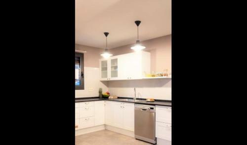 Castellar Del Riu Villa Sleeps 12 With Pool