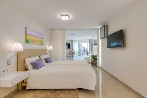 Luxury Apartment Sea Views P67a By Canariasgetaway