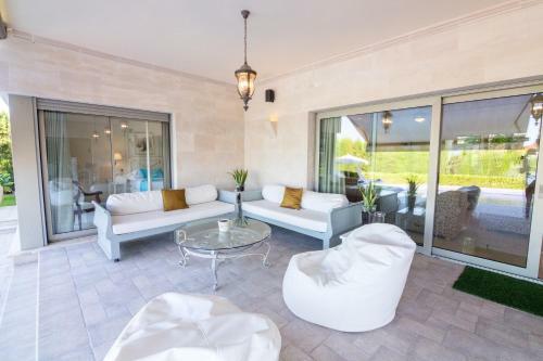 Bellviure Luxury Villa