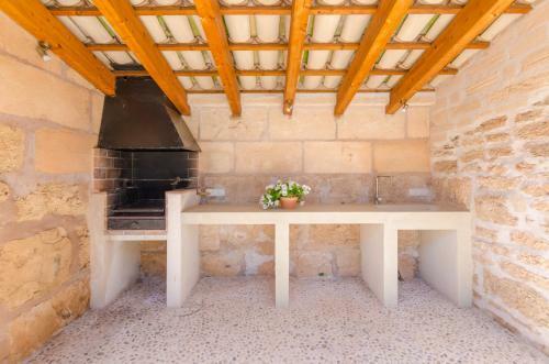 Yourhouse Can Cadernera