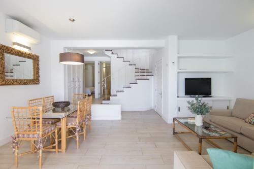 Villa In Pasito Blanco, 4bdr, Bbq, Wifi, Pool