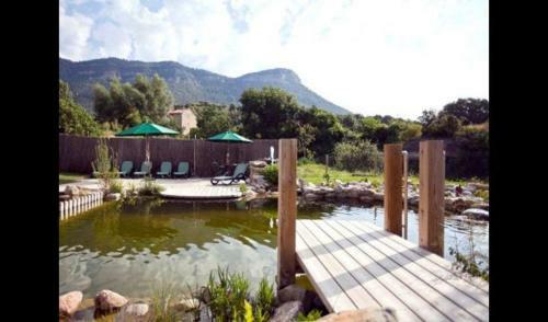 L'espunyola Villa Sleeps 19 With Pool