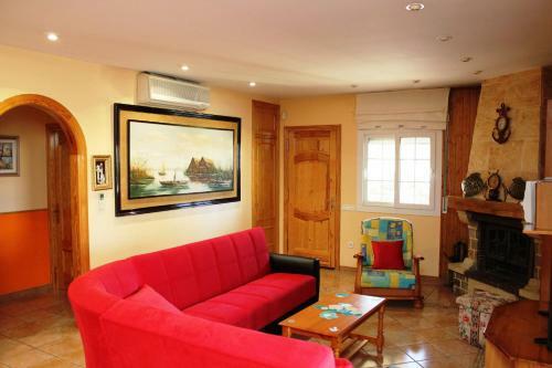 Riumar "mariposa", 300m To Beach, Private Pool, On-site-service, Dog Beach