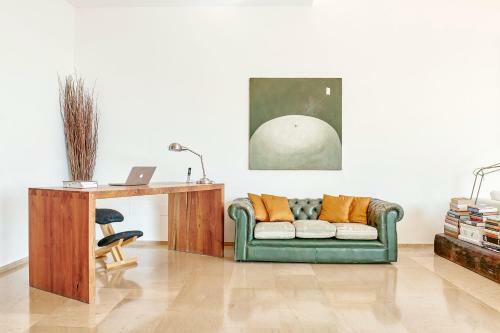Hemeras Boutique Homes - Villa Divina