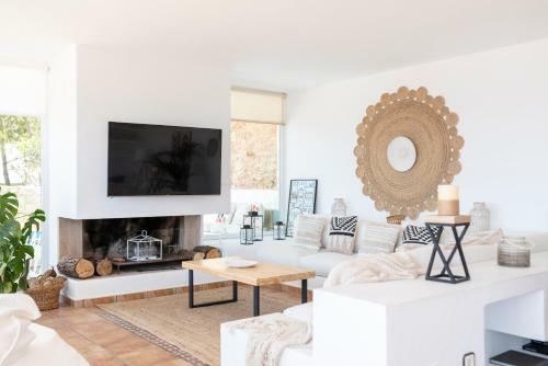 Hemeras Boutique Homes - Exclusive Villa With Pool