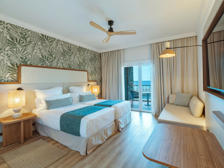Hotel Dreams Madeira Resort Spa & Marina