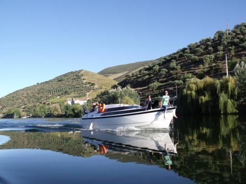 Hostal Douro Fluvina Yachts & Chalets