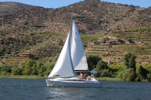 Hostal Douro Fluvina Yachts & Chalets