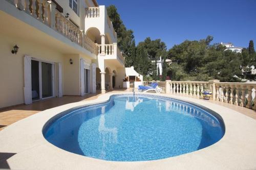 Xabia Villa Sleeps 8 Pool Air Con Wifi