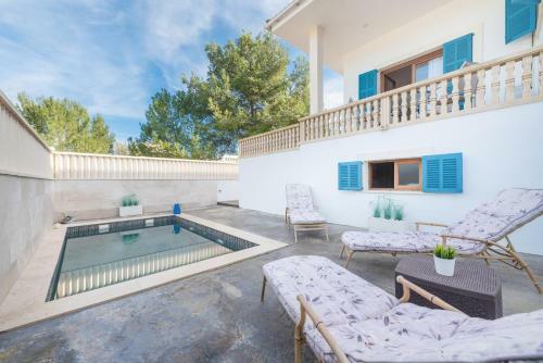Villa Esparrall