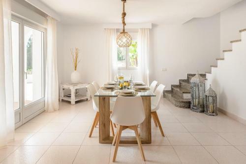 Villa Charming Ibicencan Style House