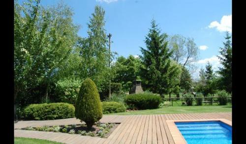 Villa In Lladurs Sleeps 4 With Pool