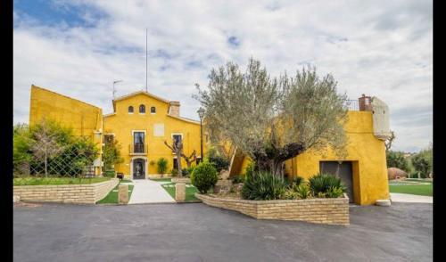 Can Trabal Villa Sleeps 34 With Pool