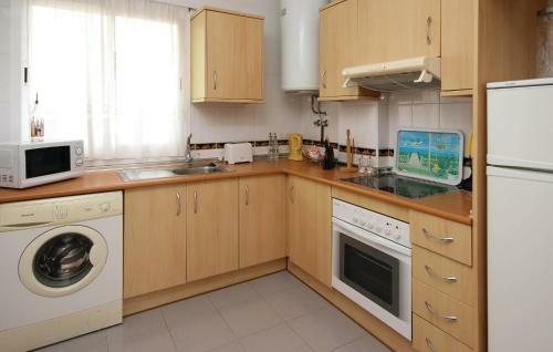 Two-bedroom Apartment In Riviera Del Sol