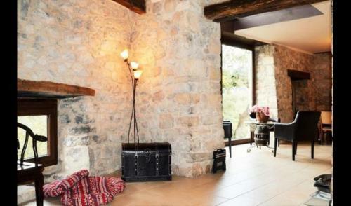 La Nou de Bergueda Villa Sleeps 7 With Pool