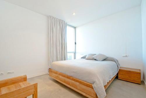 Stunning Architect Frontline Villa For 8 Guests