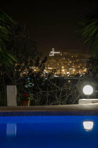 Bab El Oued Villa Ibiza