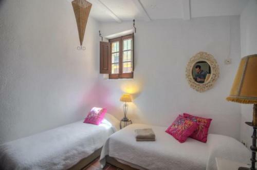 Sitges Villa Sleeps 18 Pool Wifi