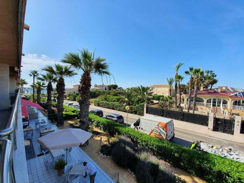 -- Front Line -- Apartments In Playa Flamenca