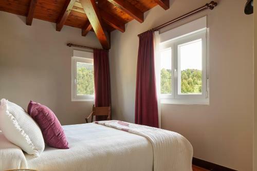 Hotel Txoriene - Basque Stay