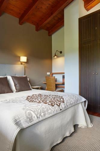 Hotel Txoriene - Basque Stay