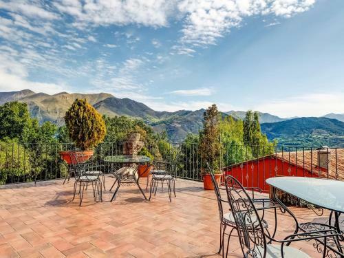 Central Apartment In Ardanu� With Terrace