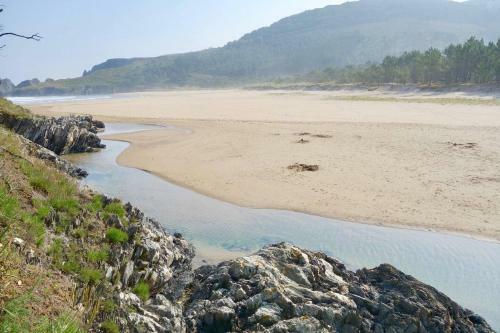The Cliffs - Morandaina Beach