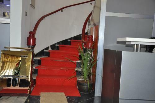 North Addis Hotel