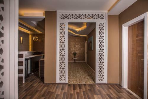 Diamond Hotel