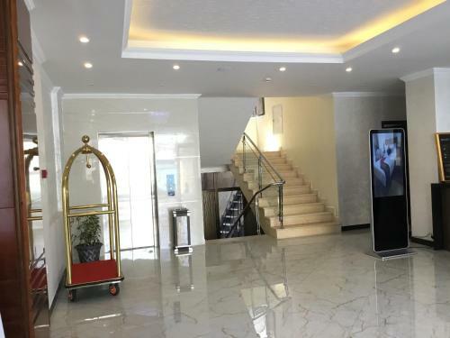Marcen Addis Hotel