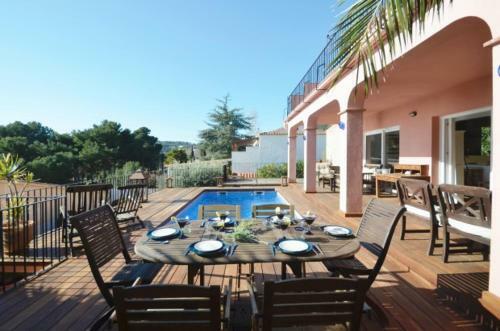 L'armentera Villa Sleeps 8 Pool Air Con Wifi