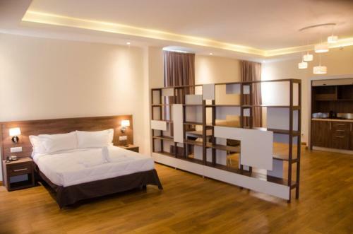 Runway Hotel