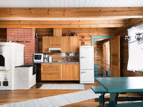 Holiday Home Paakarin Tupa