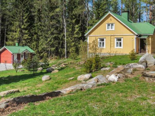 Holiday Home Tyynel�